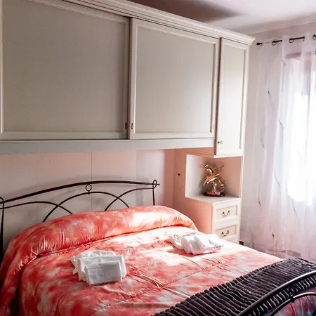 A Casa Di Marco - Di Ciampino E Stazione Per Roma Apartment *