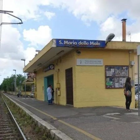 A Casa Di Marco - Di Ciampino E Stazione Per Roma Apartment *